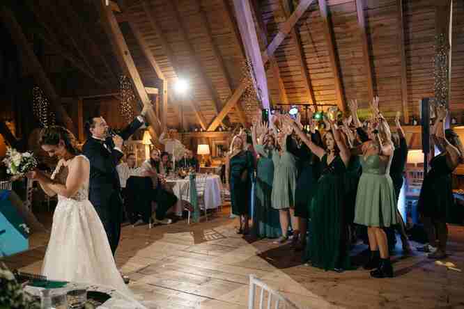 Moderation ist die Schnittstelle zwischen Dienstleistern, Gästen und euch